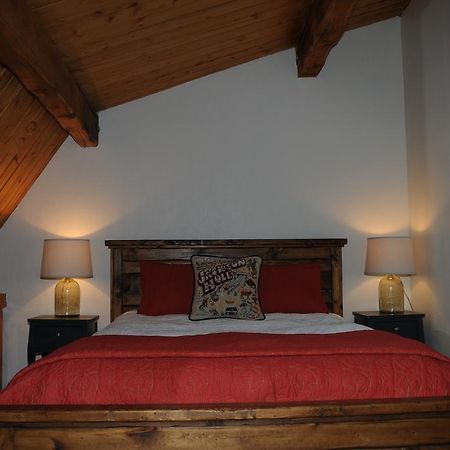 Fin And Feather Inn Виктор Экстерьер фото